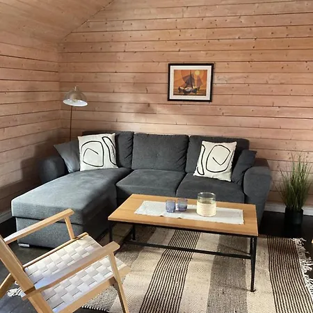 Feriehus Fishermans In Lofoten, *