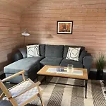 Feriehus Fishermans In Lofoten, *